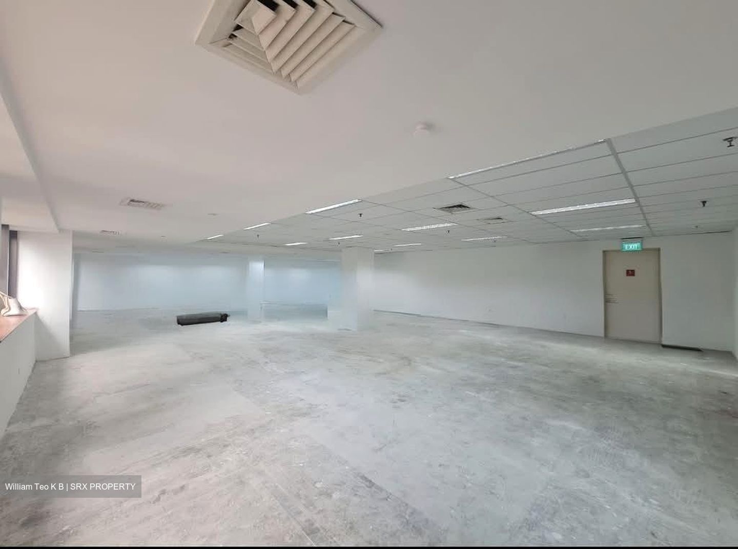 The Adelphi (D6), Office #586613581